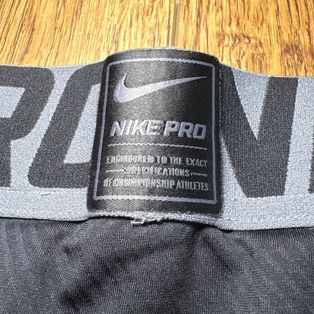 Nike Hyperwarm Pro Combat Compression Tights Pants Men's XL Black‎ Athletic